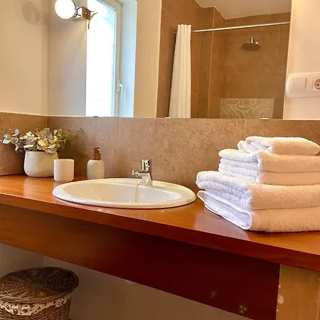 La Ventanita Del Campo * La Cavada